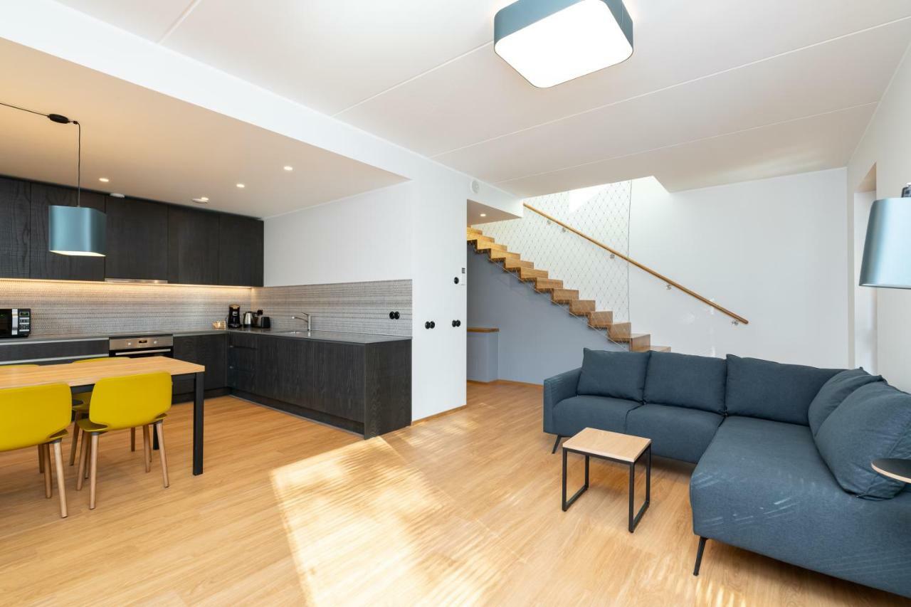 Self-Check-In 3 Bedroom Apartment With Sauna And Balconies タリン エクステリア 写真